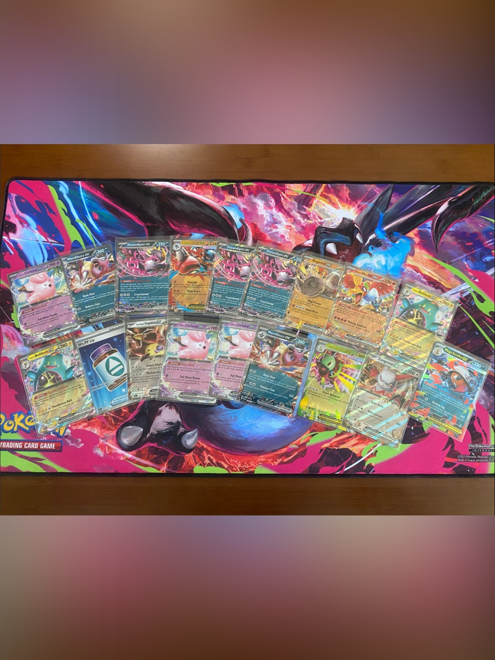 Pokémon- 17 EX Cards and 1 Item Card from Ascended Hereos